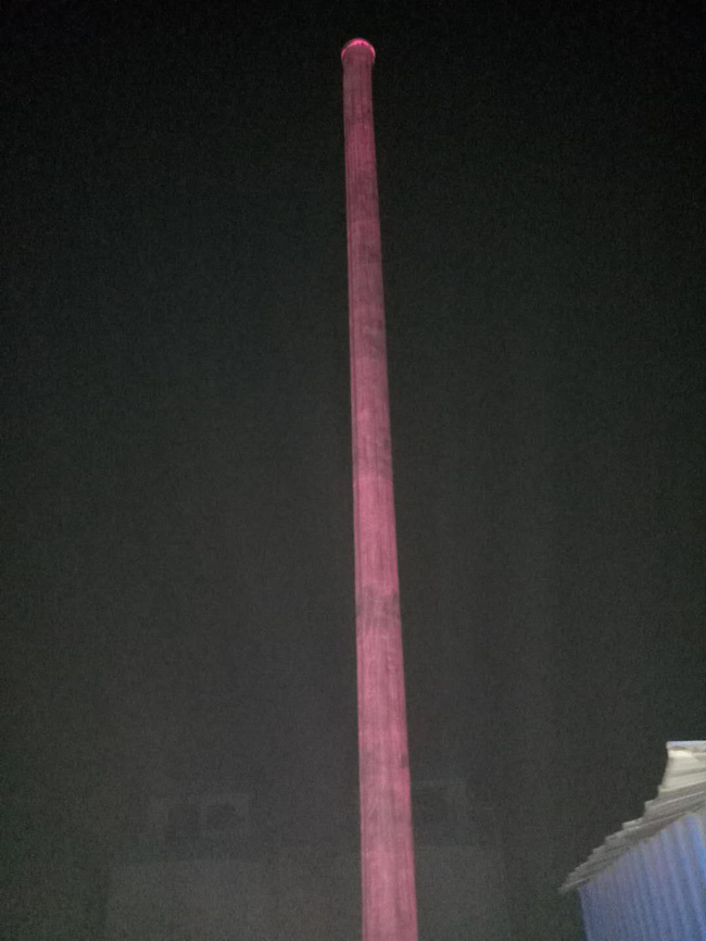 對(duì)泄漏濾袋進(jìn)行拆除